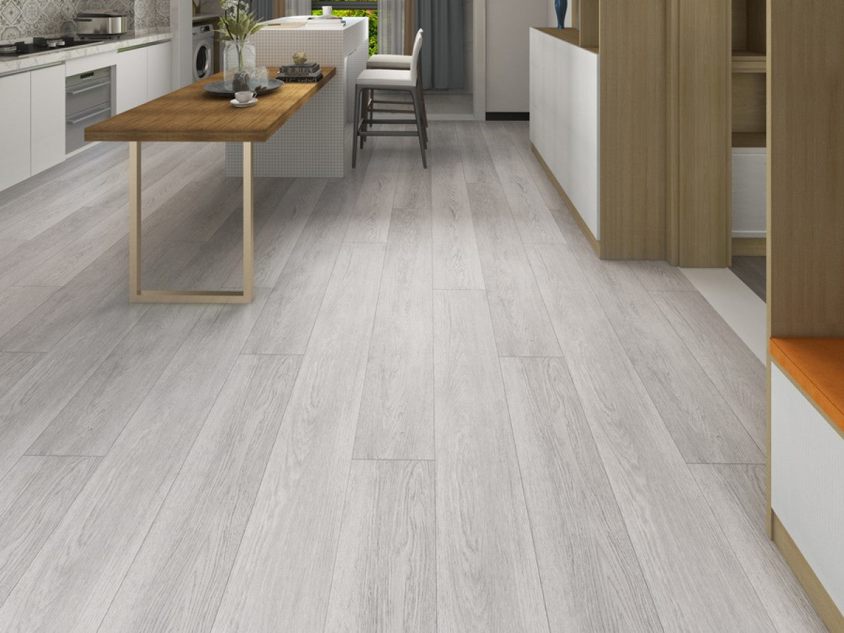 WD-209-PL / Scraped Oak Plank Click